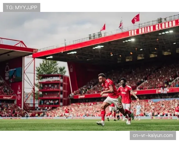 战报：十人作战，诺丁汉森林补时阶段绝平，1-1逼平布伦特福德